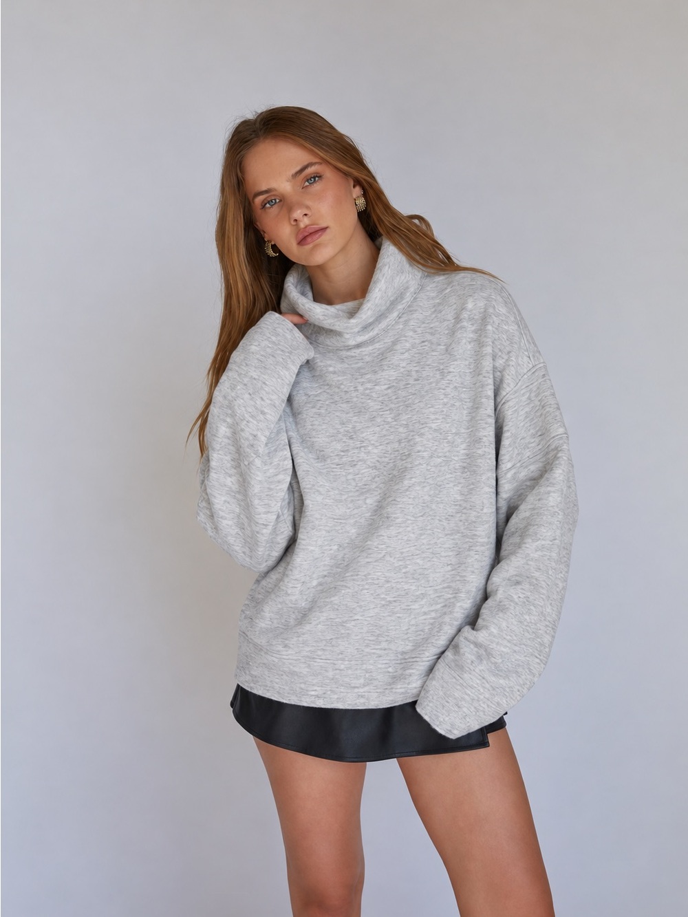 Danskin Light Gray Cowl-Neck Pullover Sweater Sweatshirt Oversized Cozy Athletic